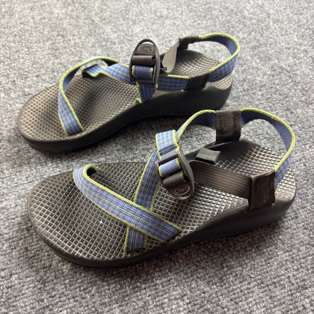 CHACO Women’s Z/1 Classic blue/yellow green sandals size: 8